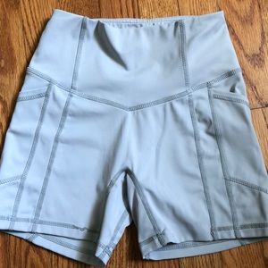 Tilyoucollapse heart booty shorts